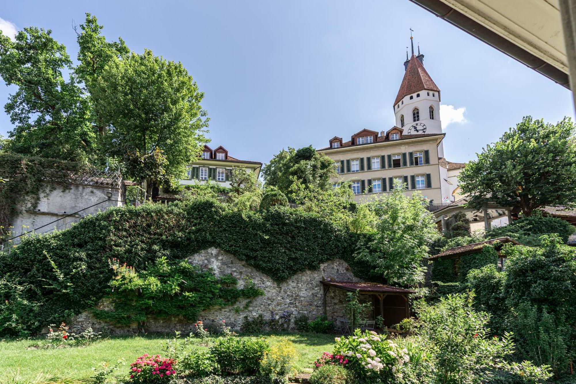 Historische Wohnung Im Herzen Der Thuner Altstadt Exterior photo